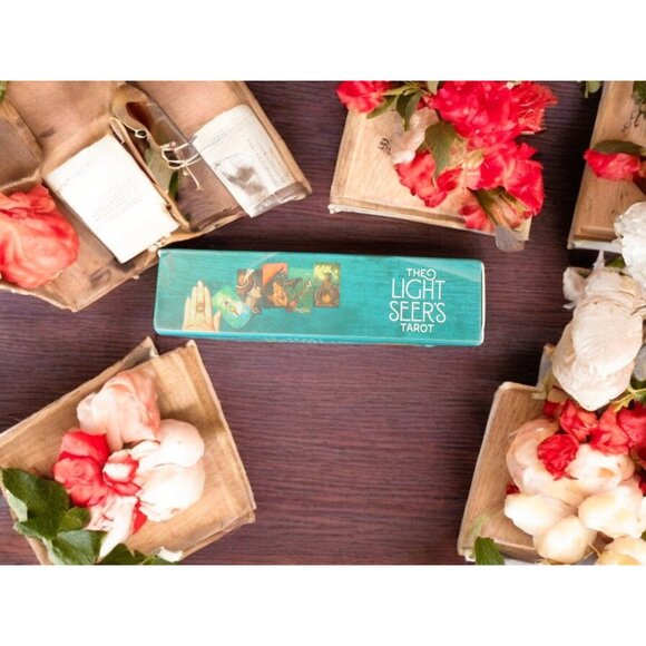 The Light Seers Tarot Deck  78 Cards  Healing Tool To Explore Light & Shadow Asp - Picture 4 of 9